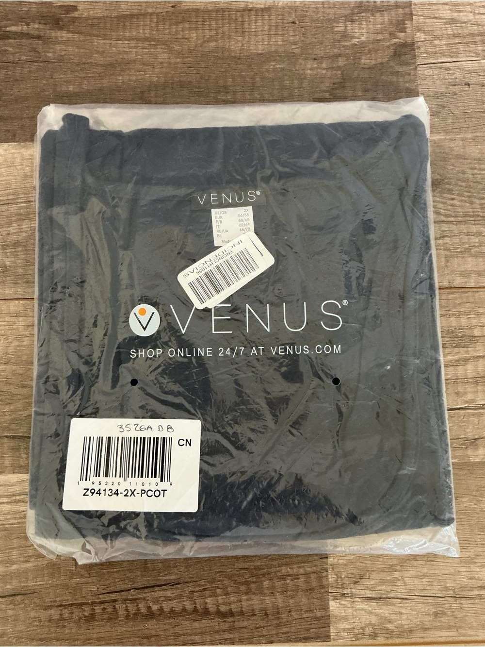 New Venus Navy Blue Scoop Neck Tank Top Size 2X
